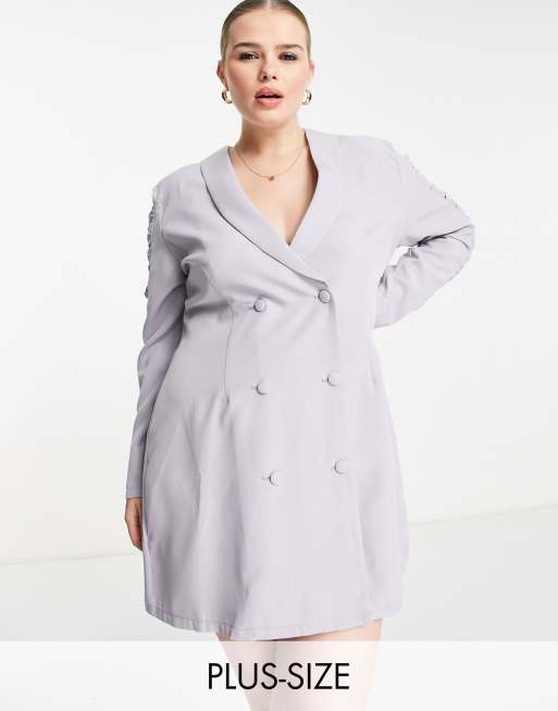 Vestido lavanda estilo americana abotonado con bajo fruncido de Saint Genies Plus