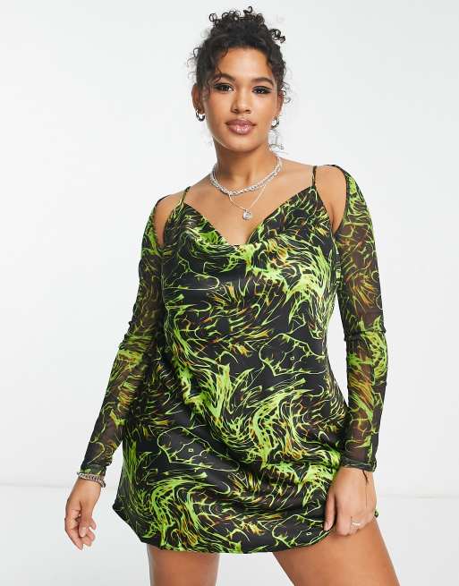 Vestido lencero corto multicolor de satén con cuello desbocado, estampado neón y bolero de malla de COLLUSION Plus 