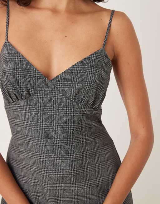 Vestido lencero gris a cuadros de tirantes de ASOS DESIGN, 3 de 4