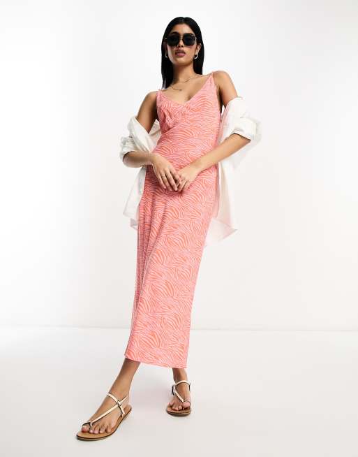 Vestido lencero largo rosa y rojo de copas altas con estampado de cebra de ASOS DESIGN