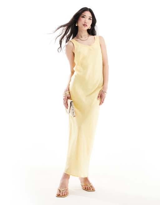 Vestido lencero midi amarillo pastel de corte al bies con cuello de canalé de ASOS DESIGN
