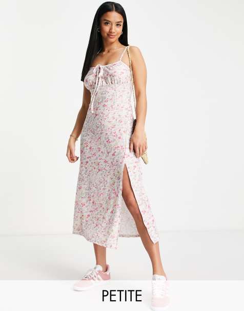 Vestido lencero midi con estampado animal de florecitas y pecho fruncido de Miss Selfridge Petite - view 1