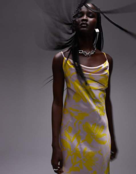 Vestido lencero midi rosa y amarillo con estampado floral y cuello desbocado de Topshop - view 1