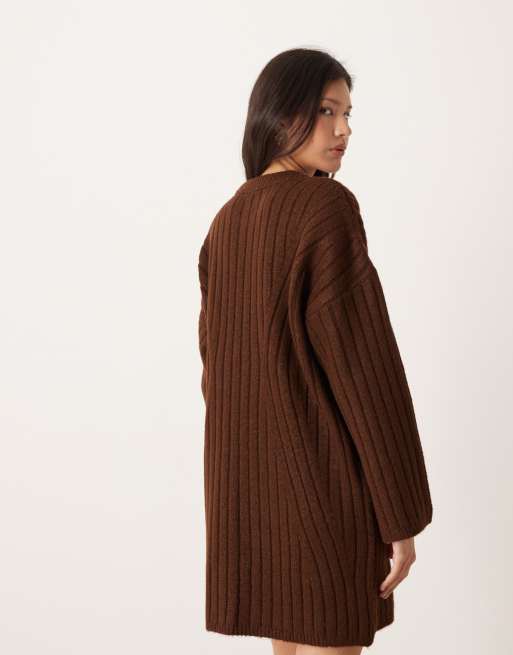 Vestido marrón chocolate estilo jersey con cuello redondo de punto acanalado de ASOS DESIGN, 4 de 4