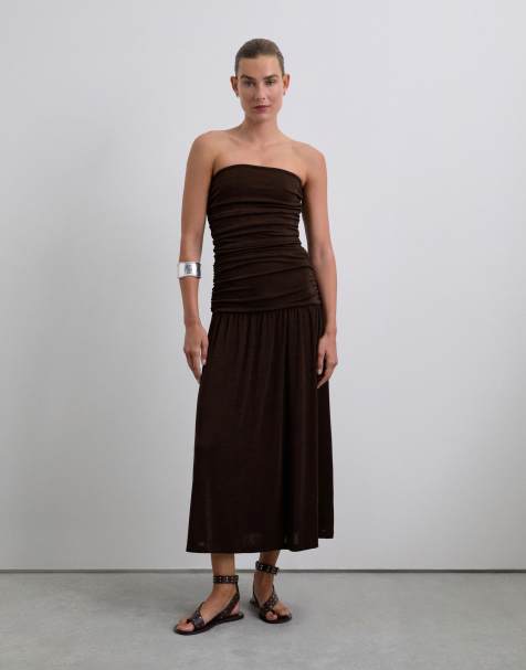 Vestido marrón sin tirantes de punto liso de Scalpers - view 1