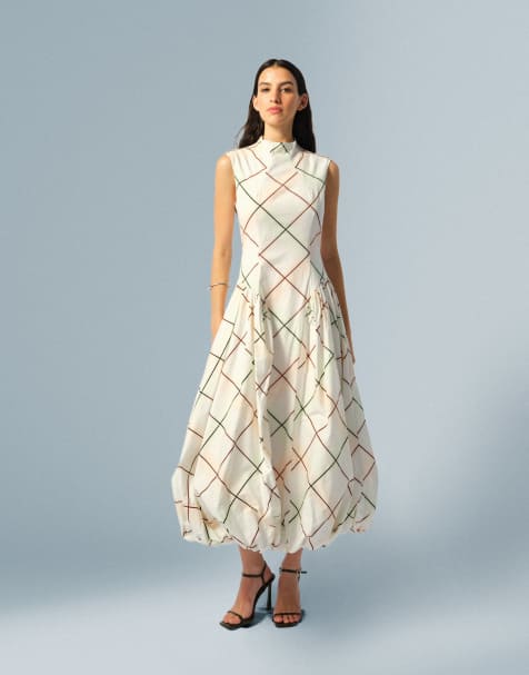 Vestido midi a cuadros suaves sin mangas con bajo abullonado de ARRANGE - view 1