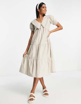 Vestido best sale cuello babero