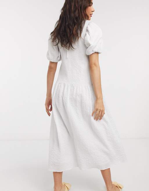 Vestido midi amplio con manga abullonada voluminosa con textura en blanco de ASOS DESIGN , 2 de 4