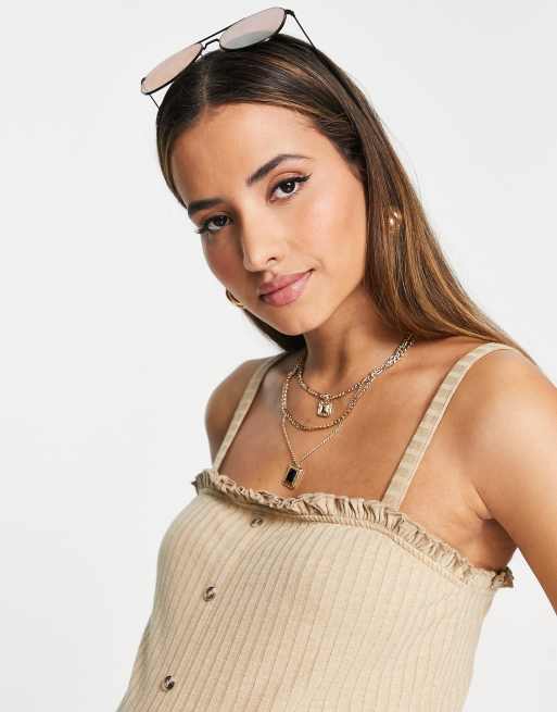 Vestido midi arena abotonado con volantes en el bajo de canalé de ASOS DESIGN Maternity, 3 de 4