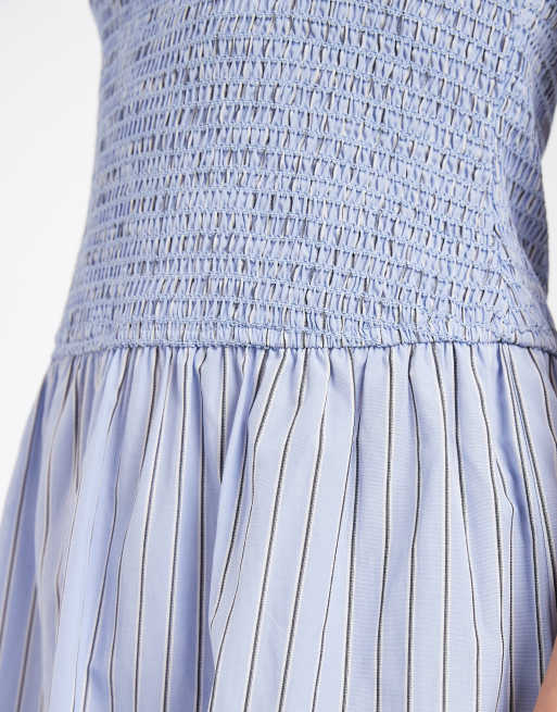 Vestido midi azul a rayas con cuerpo fruncido de Vero Moda, 4 de 4