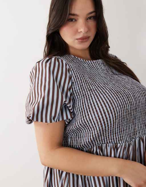 Vestido midi azul a rayas fruncido de New Look Curve, 2 de 4
