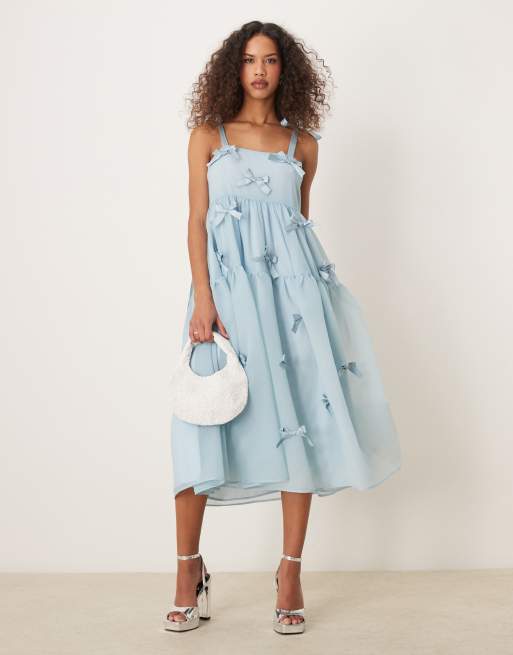 Vestido midi azul claro con adornos de lazos de Sister Jane, 4 de 4