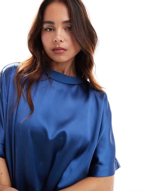 Vestido midi azul denim estilo camiseta de satén de ASOS DESIGN, 3 de 4