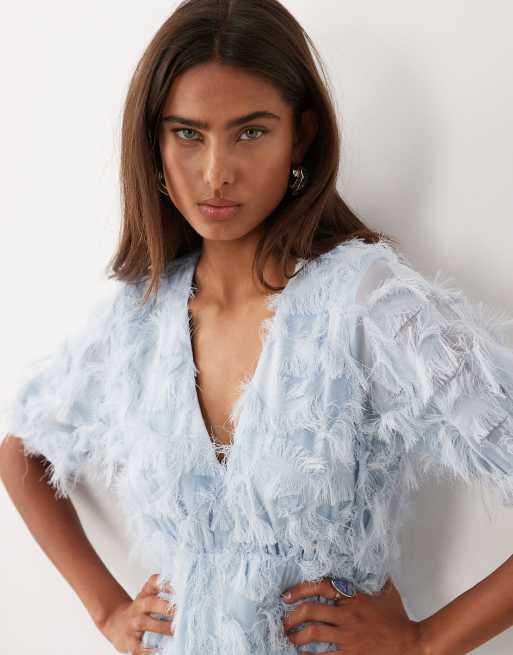 Vestido midi azul pálido con cuello de pico de tejido texturizado de YAS, 3 de 4