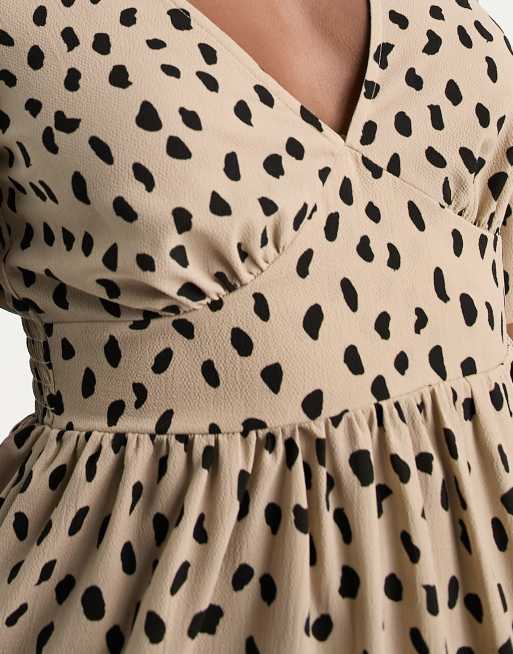 Vestido midi beis de manga corta con abertura lateral y diseño estampado de Monki, 3 de 4