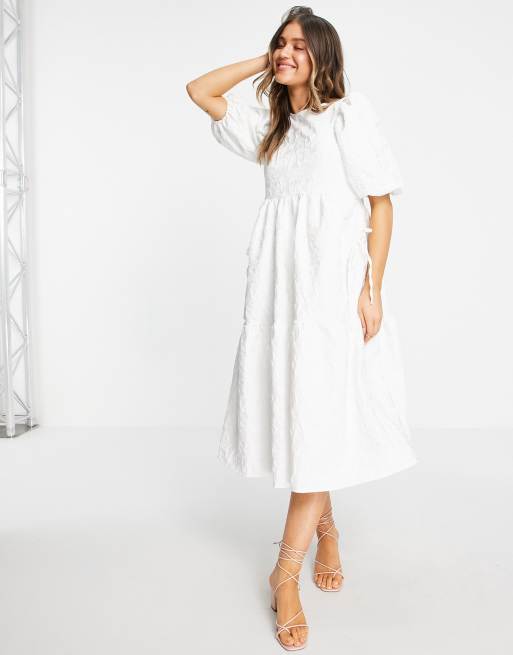 midi blanco a capas con bolsillos bajos de jacquard ASOS DESIGN |