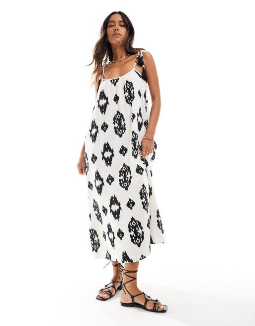 Vestido midi blanco de tirantes con estampado ikat de New Look