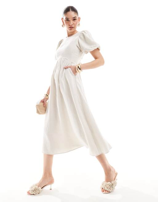 Vestido midi blanco hueso con mangas voluminosas, detalle de abertura en la espalda y borlas de & Other Stories