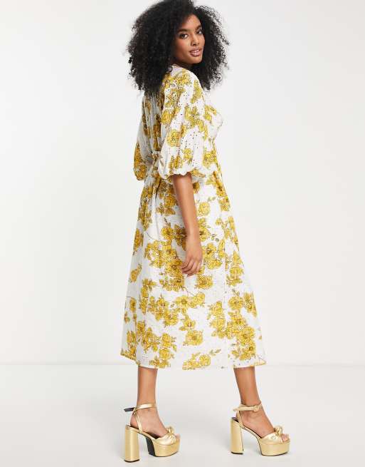 Vestido midi bordado con cintura fruncida y estampado floral de ASOS EDITION, 2 de 4