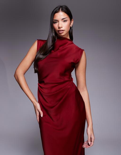 Vestido midi burdeos con cuello subido y cuerpo plisado de satén de ASOS DESIGN, 2 de 4