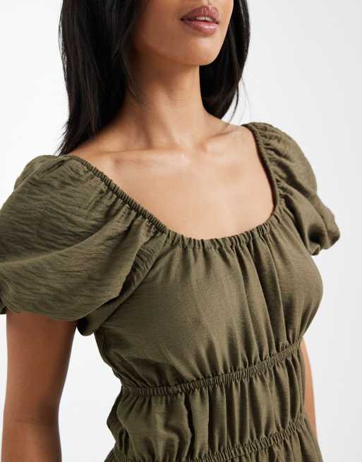 Vestido midi caqui de estilo mesonera de New Look Petite, 4 de 4
