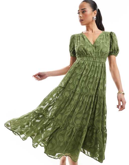 Vestido midi caqui de manga corta con patrón floral de devoré de Lovedrobe