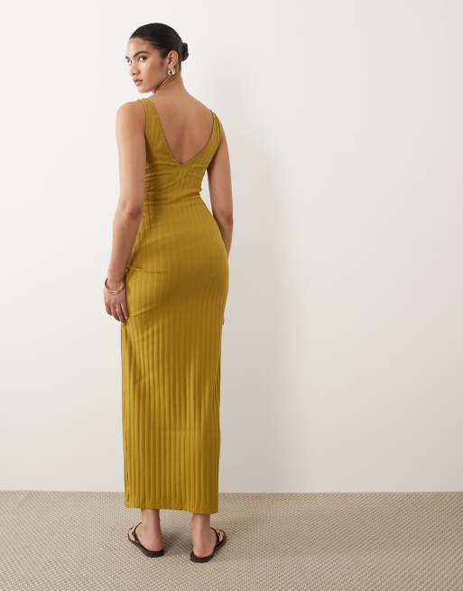 Vestido midi caqui de tirantes con cuello de pico de canalé ancho de ASOS DESIGN Maternity, 4 de 4