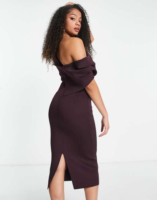 Vestido midi color berenjena con hombro caído y espalda plisada de ASOS DESIGN Tall, 2 de 4
