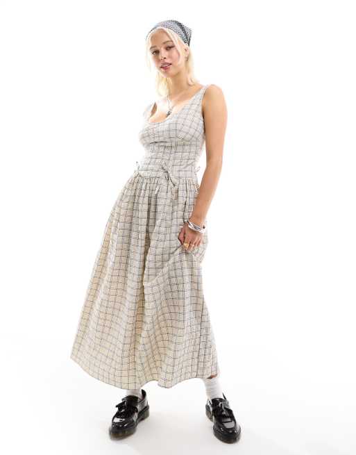 Vestido midi color camel a cuadros amplio con detalle de lazada de COLLUSION