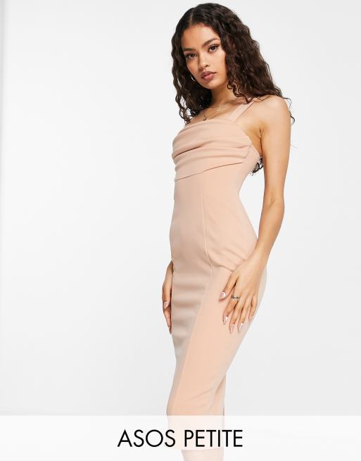 Vestido midi color camel polvareda de estilo corsé con busto fruncido y falda de tubo de ASOS DESIGN Petite