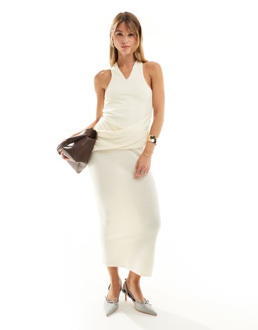 Vestido midi color crema con detalle drapeado en la parte delantera y tirantes cruzados en la espalda de ASOS DESIGN