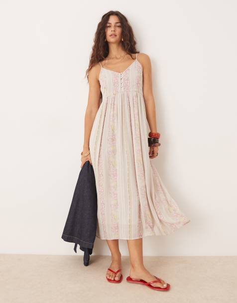 Vestido midi color crema de tirantes con botones delanteros y estampado de flores y rayas para festivales de YAS - view 1