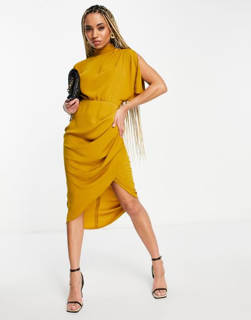 Vestido midi color mostaza cruzado con manga de casquillo, aberturas y parte delantera cruzada de ASOS DESIGN