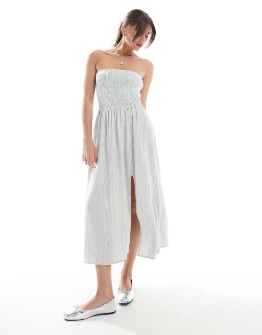 Vestido midi color salvia a rayas sin tirantes con cintura caída de Hollister