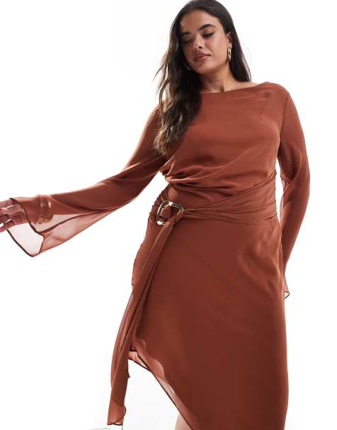 Compra Vestidos de Graduacion de Tallas Grandes Online ASOS