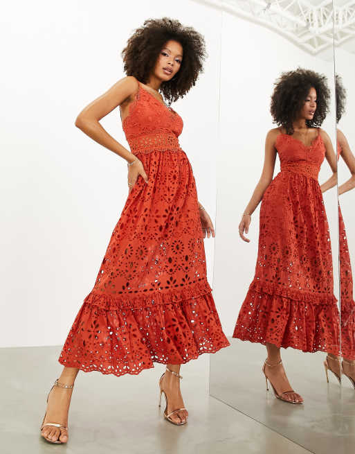 Vestido midi color terracota de tirantes con dise o bordado y detalle en la cintura de ASOS EDITION