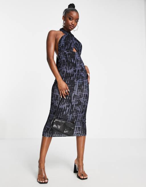Vestido midi con cuello halter cruzado y efecto tie dye de DESIGN | ASOS