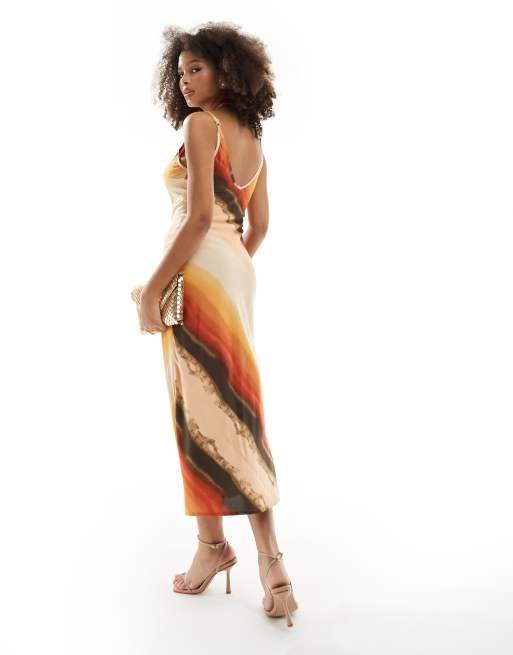 Vestido midi con estampado degradado y detalle de copas altas de ASOS DESIGN, 3 de 4