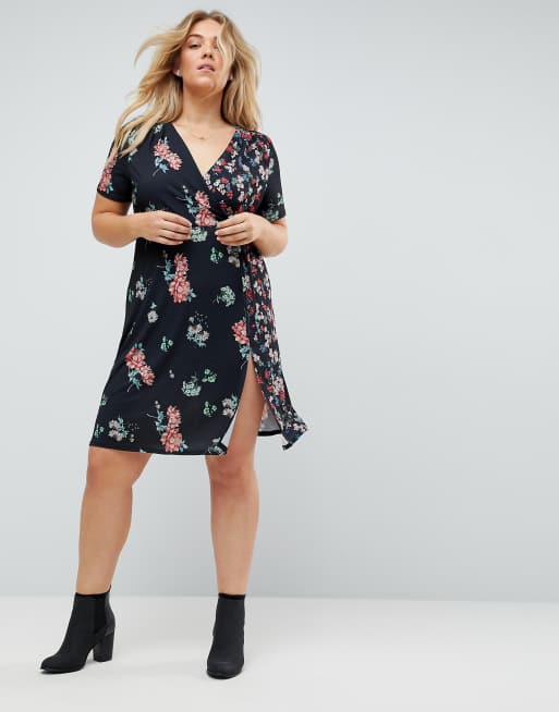 Vestido midi cruzado con estampado de mezcla de flores de ASOS CURVE, 4 de 4
