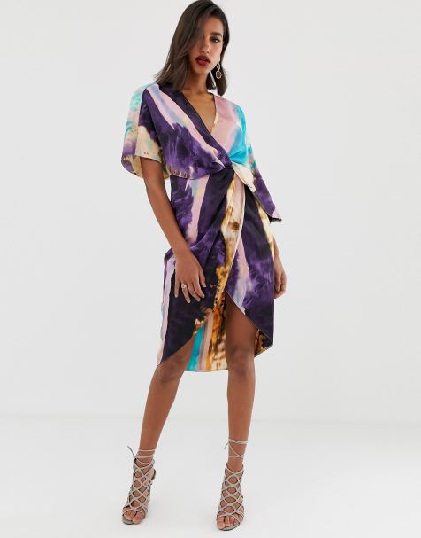 Vestido midi estilo kimono de satÃ©n con nudo delantero y mangas asimÃ©tricas con estampado abstracto de ASOS DESIGN