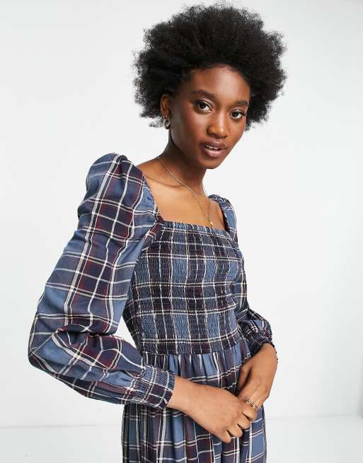 Vestido midi fruncido a cuadros azules de New Look, 4 de 4
