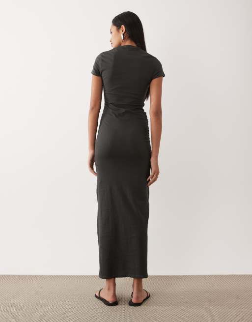Vestido midi gris carbón de manga corta con detalle retorcido de ASOS DESIGN, 4 de 4