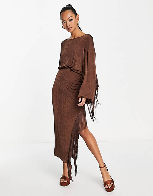 Vestido marrón ceñido larga con de ASOS DESIGN | ASOS