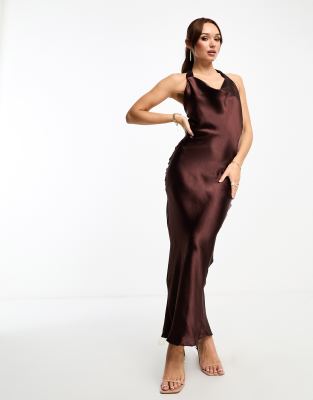 Vestido maxi de chiffon con cuello halter y falda circular Marrón