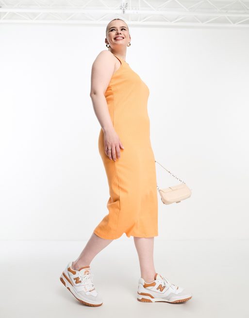 Vestido midi naranja ajustado sin mangas de punto de Vero Moda