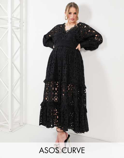 Vestido midi negro con bordado inglés, mangas abullonadas y cuello de pico de ASOS EDITION Curve