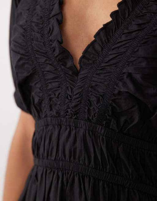 Vestido midi negro con cuello de pico y mangas abullonadas de algodón Madison de Nobody's Child, 3 de 4