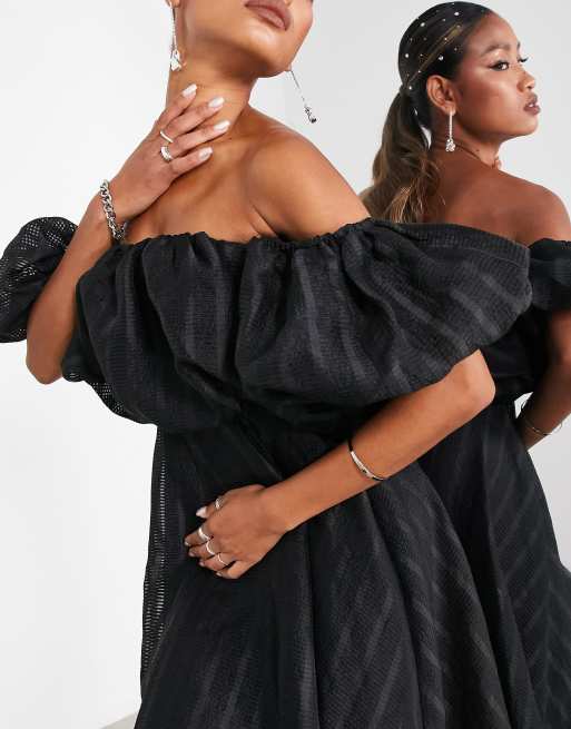 Vestido midi negro con escote Bardot y manga abullonada de ASOS EDITION, 4 de 4