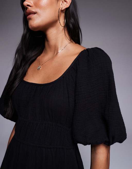 Vestido midi negro con mangas abullonadas de tejido efecto lino de River Island, 2 de 4