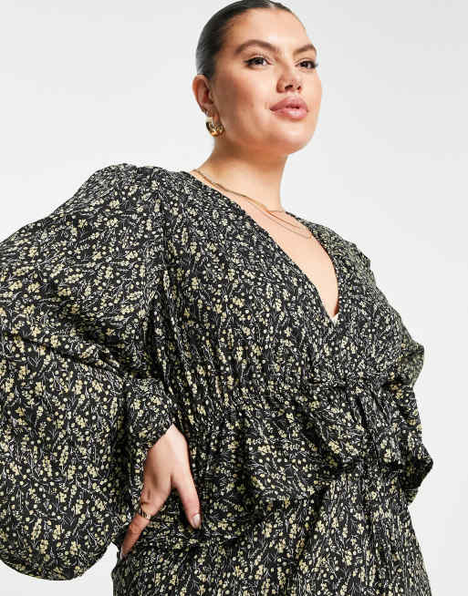 Vestido midi negro con volantes de Missguided Plus, 3 de 4